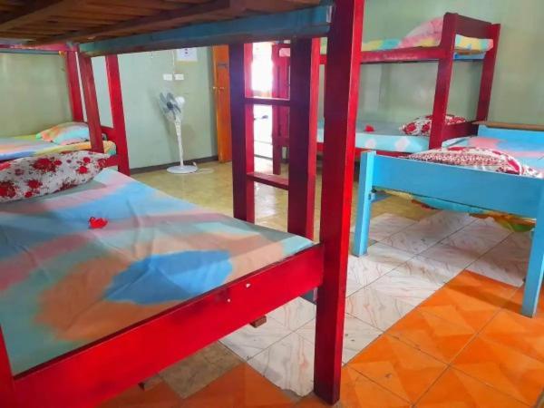 Villa Mana Lagoon Backpackers Exterior foto